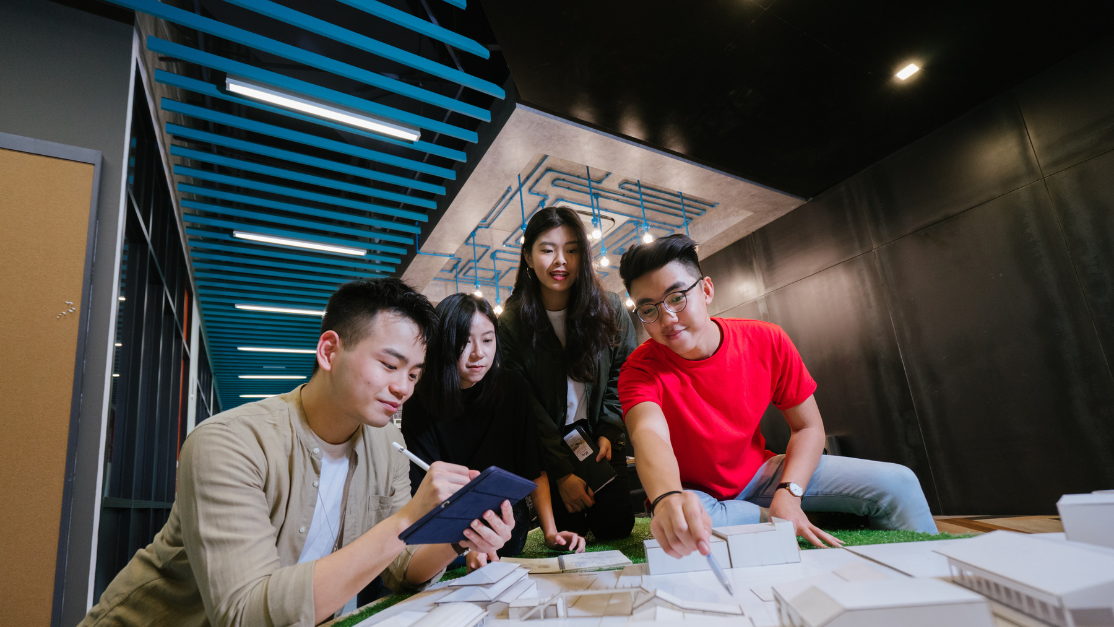 4 students working on a architecture project