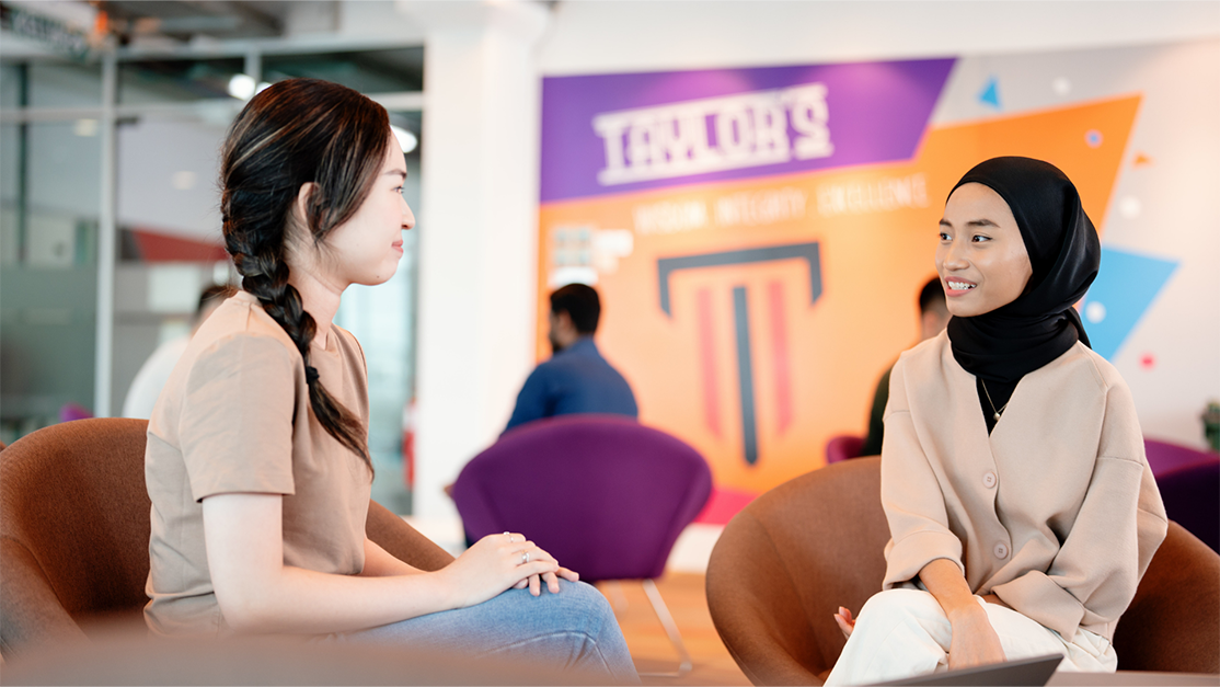 Taylor's students having discussion at postgraduate lounge