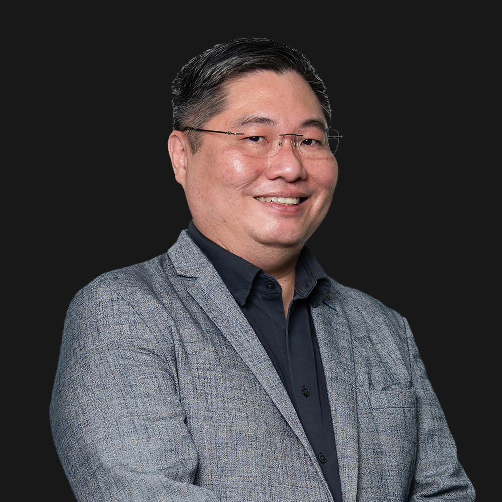 Official portrait for Professor Ts Dr Sim Yee Wai, Executive Dean for Faculty of Innovation and Technology, Taylor's University