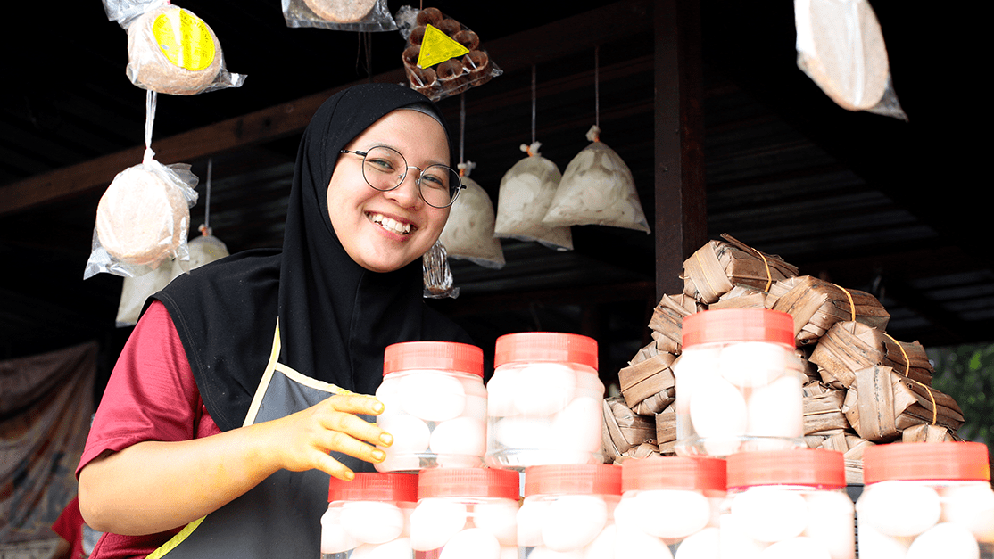 Malay lady selling her products