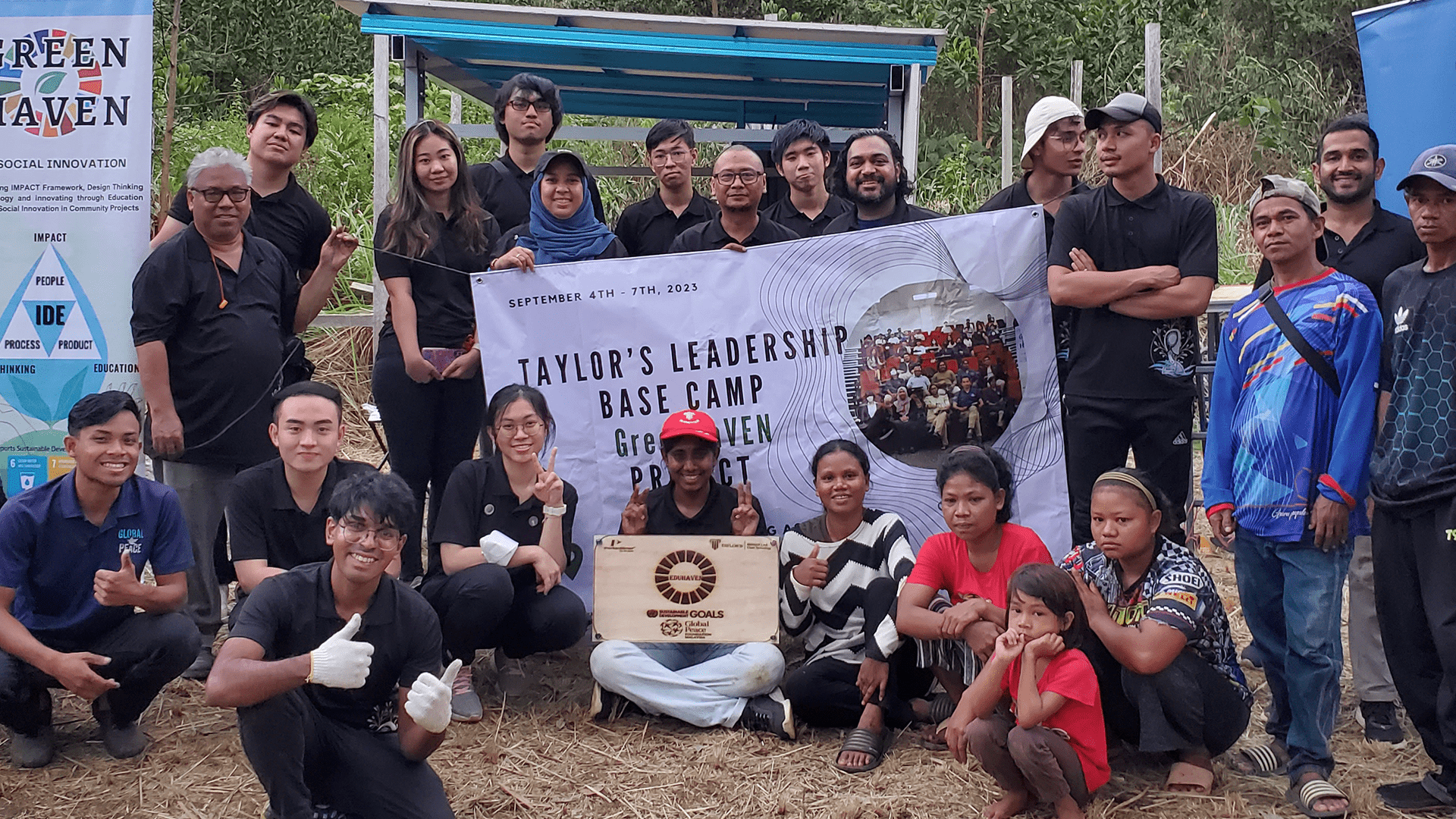 Group photos of the students and indigenous people in the village