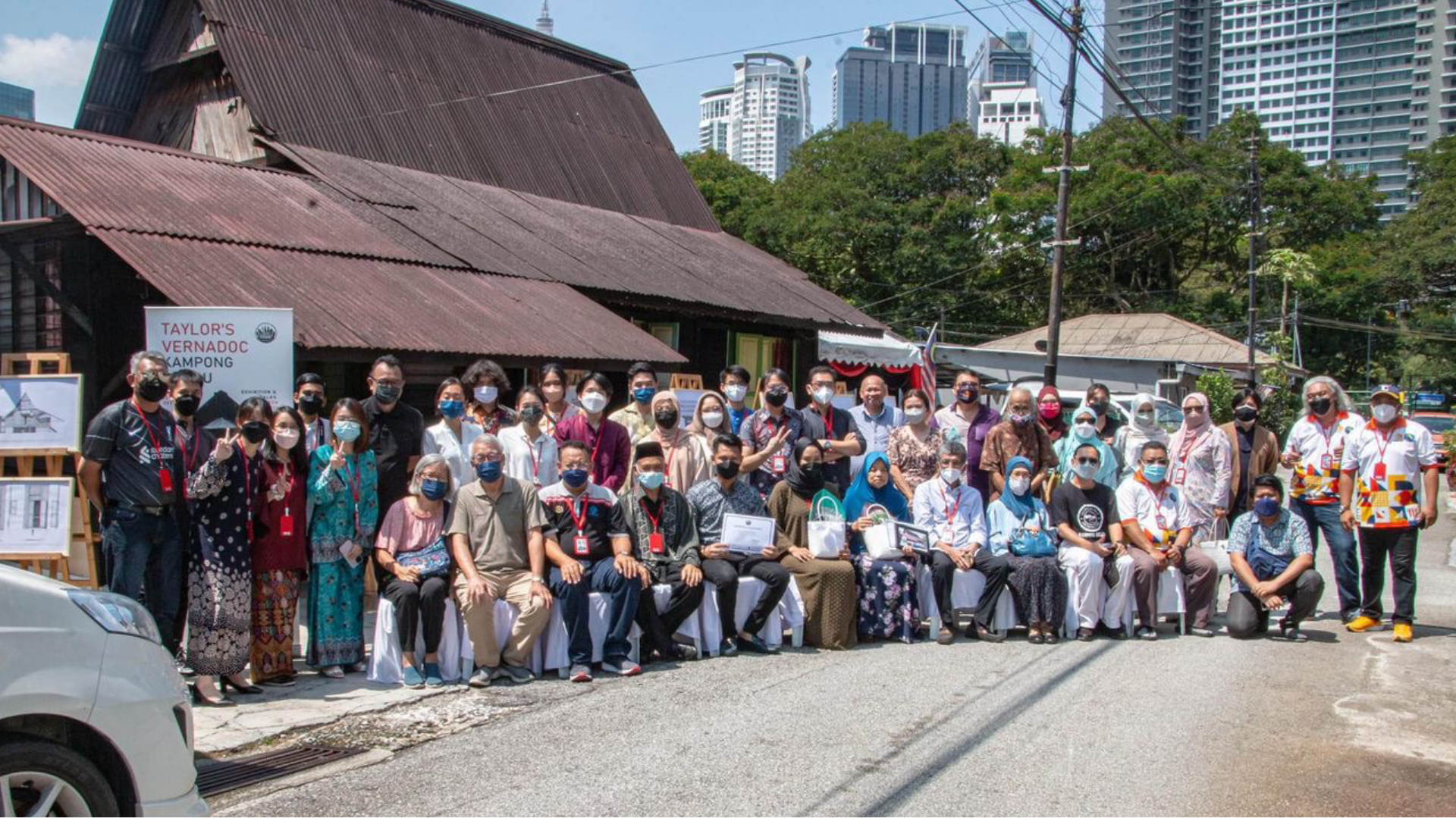 Group photos of the communities at Kampung Baru