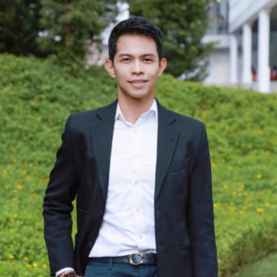 Portrait photo for Dr Joseph Malaluan Velarde