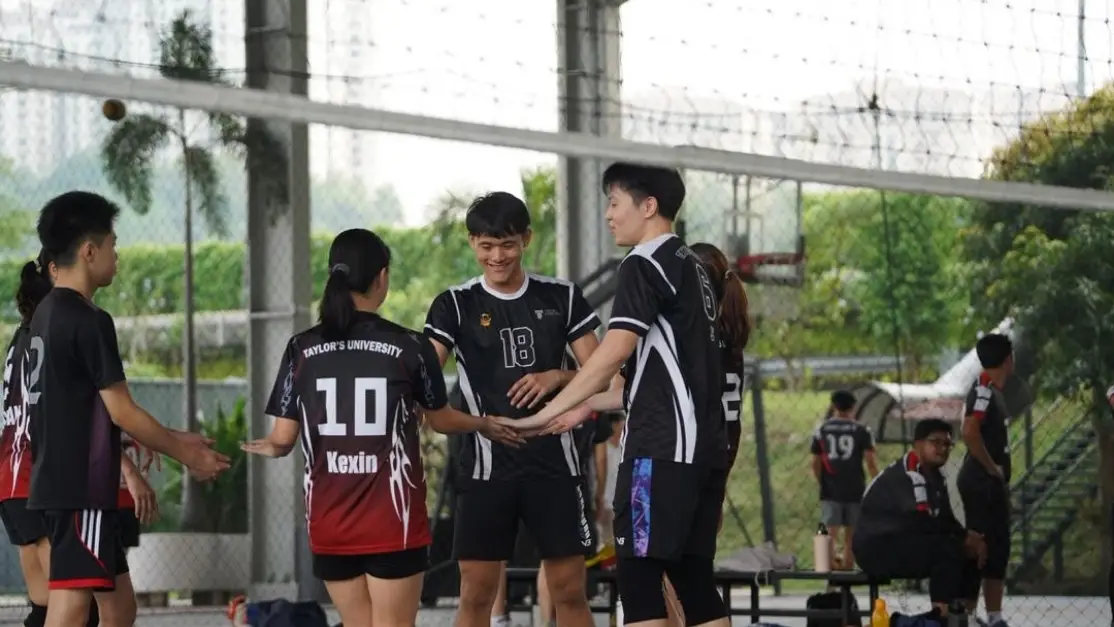 Group of Taylor's student practising during training session