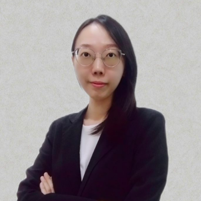 Portrait photo for Dr Serene Yong Jing Yi