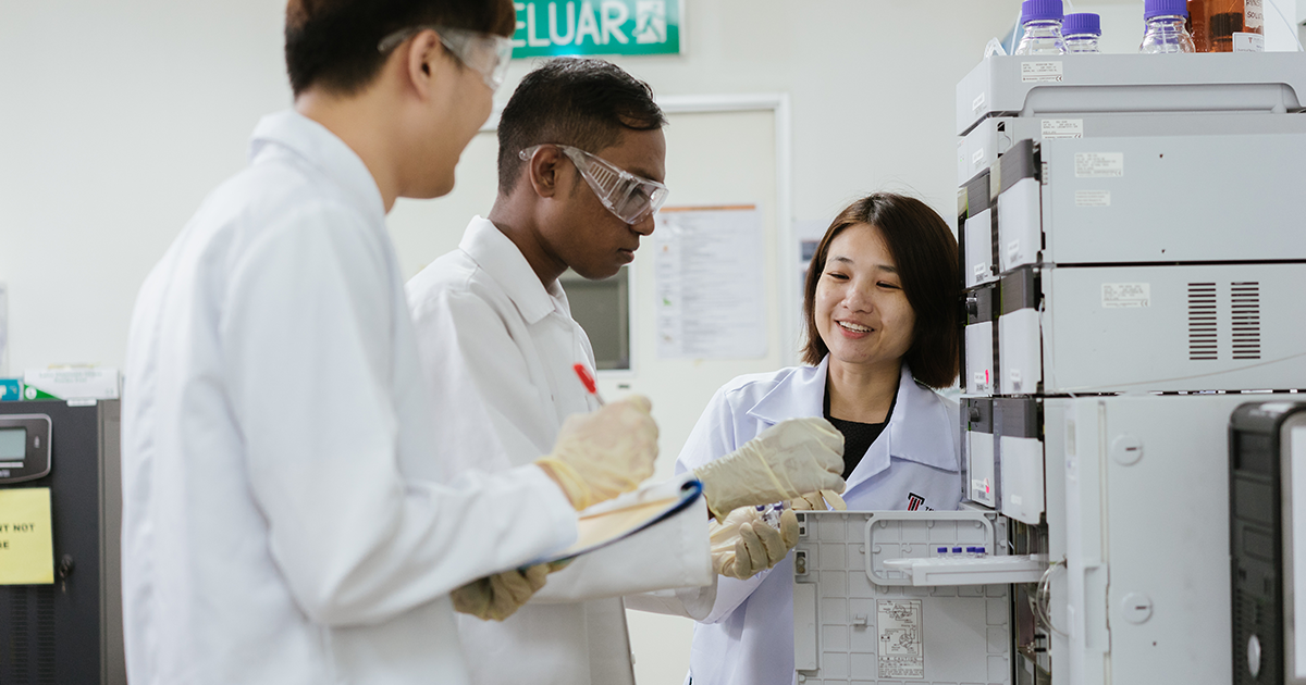 Taylor's biosciences student in the laboratory