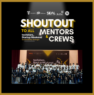 Group photos for the mentors and crews
