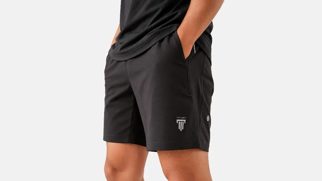 Pace Breaker Short in black
