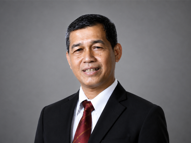 Professor Dr Arry Yanuar profile photo