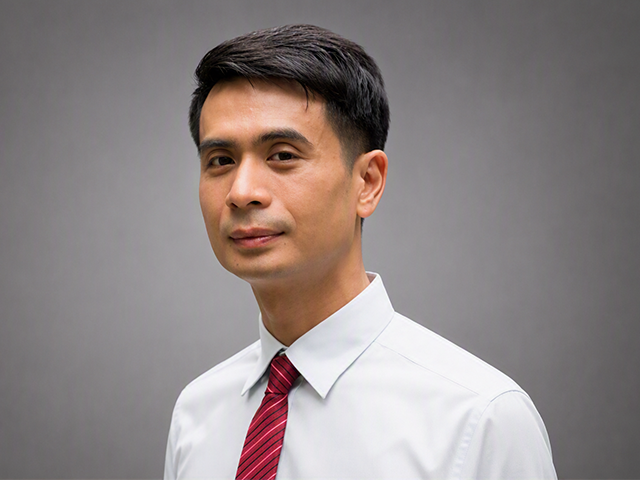 Associate Professor Dr Chatchai Chaotham profile photo
