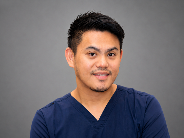 Professor Dr Chonlaphat Sukasem profile photo