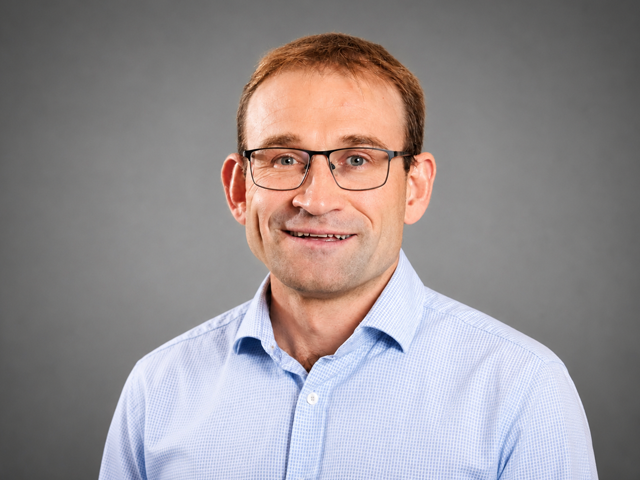 Professor Dr. Darren Creek profile photo