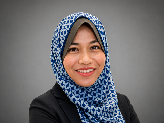 Associate Professor Dr Ernieda Binti Md Hatah profile photo