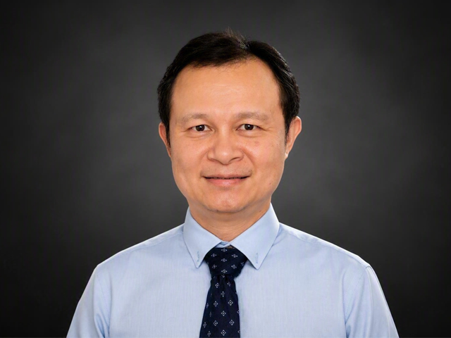 Associate Professor Dr Poh Hee Joo profile photo