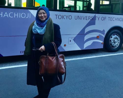 portrait of dr noorhayati binti saad