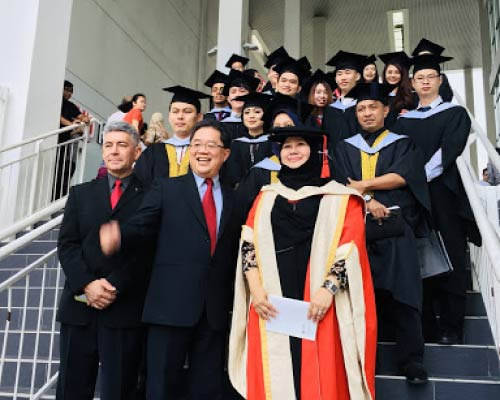 senior students graduation