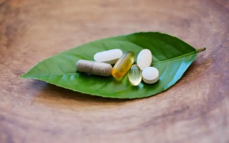 pills decorated on a leaf