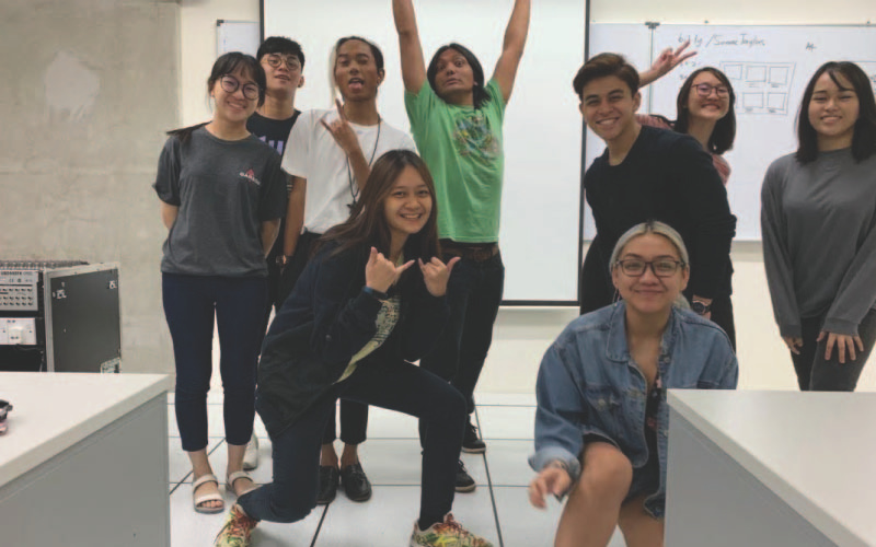 Students working together