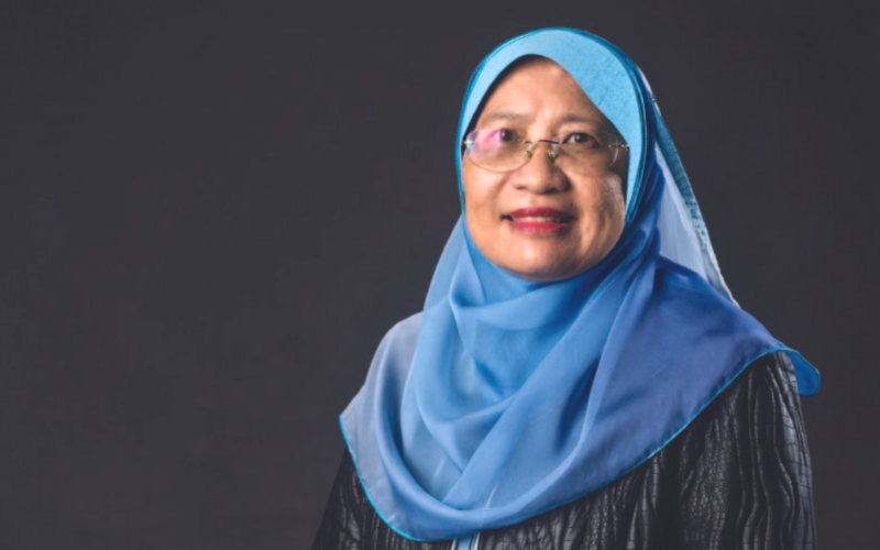 Portait of Dr Roslina Abdul Latif 