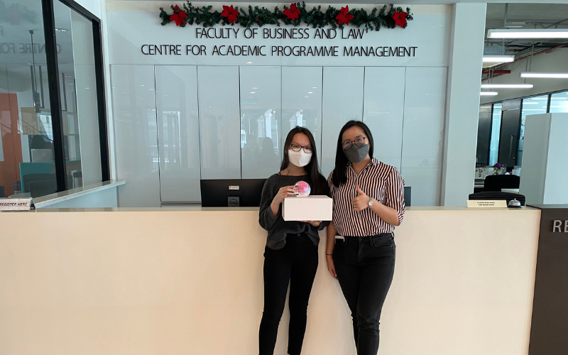 From left to right: Esther Sing Jie Xin, Dr Hong Kay Tze