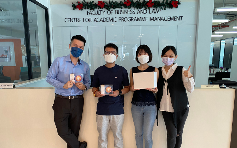 From left to right: Dr Goh See Kwong, Ong Theng Han, Momoka Kuramochi, Dr Khoo Kim Leng