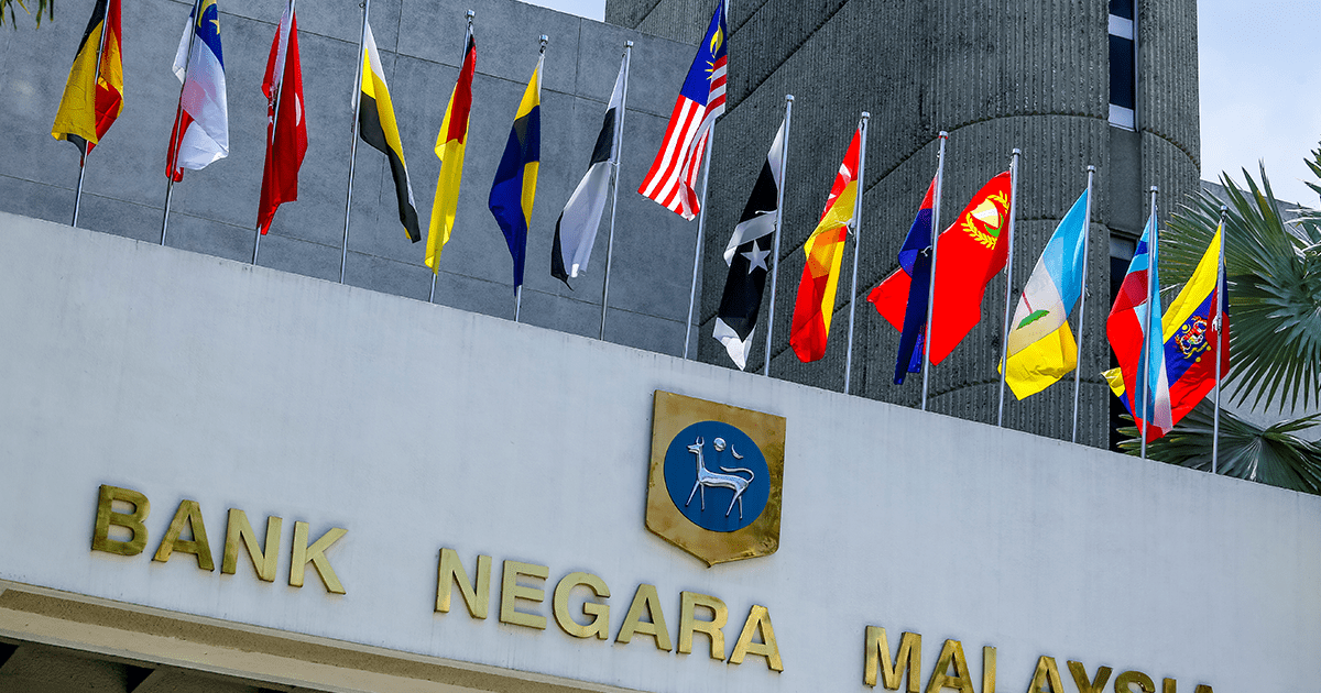 Exploring the Ramifications of a Declining Ringgit | Taylor's University