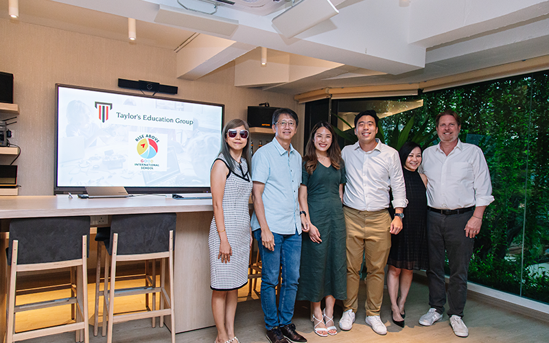 Group photo of the event