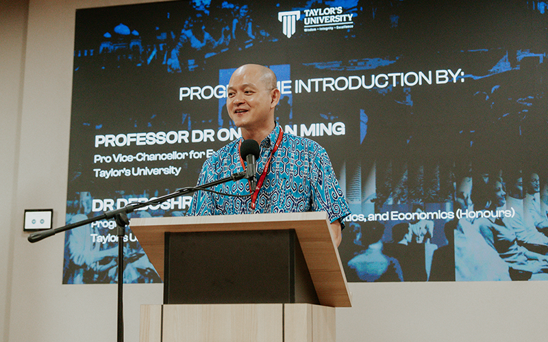 Professor Dr Ong