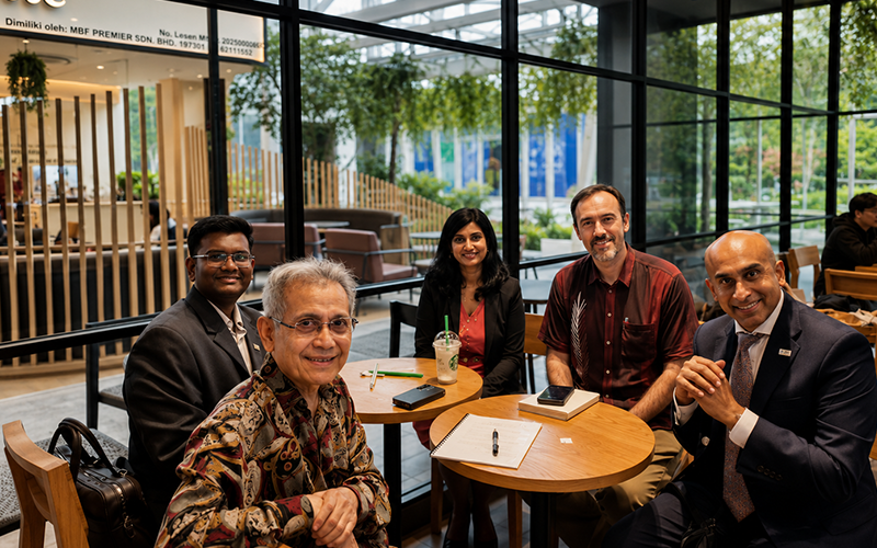 Lunch together with the panelist