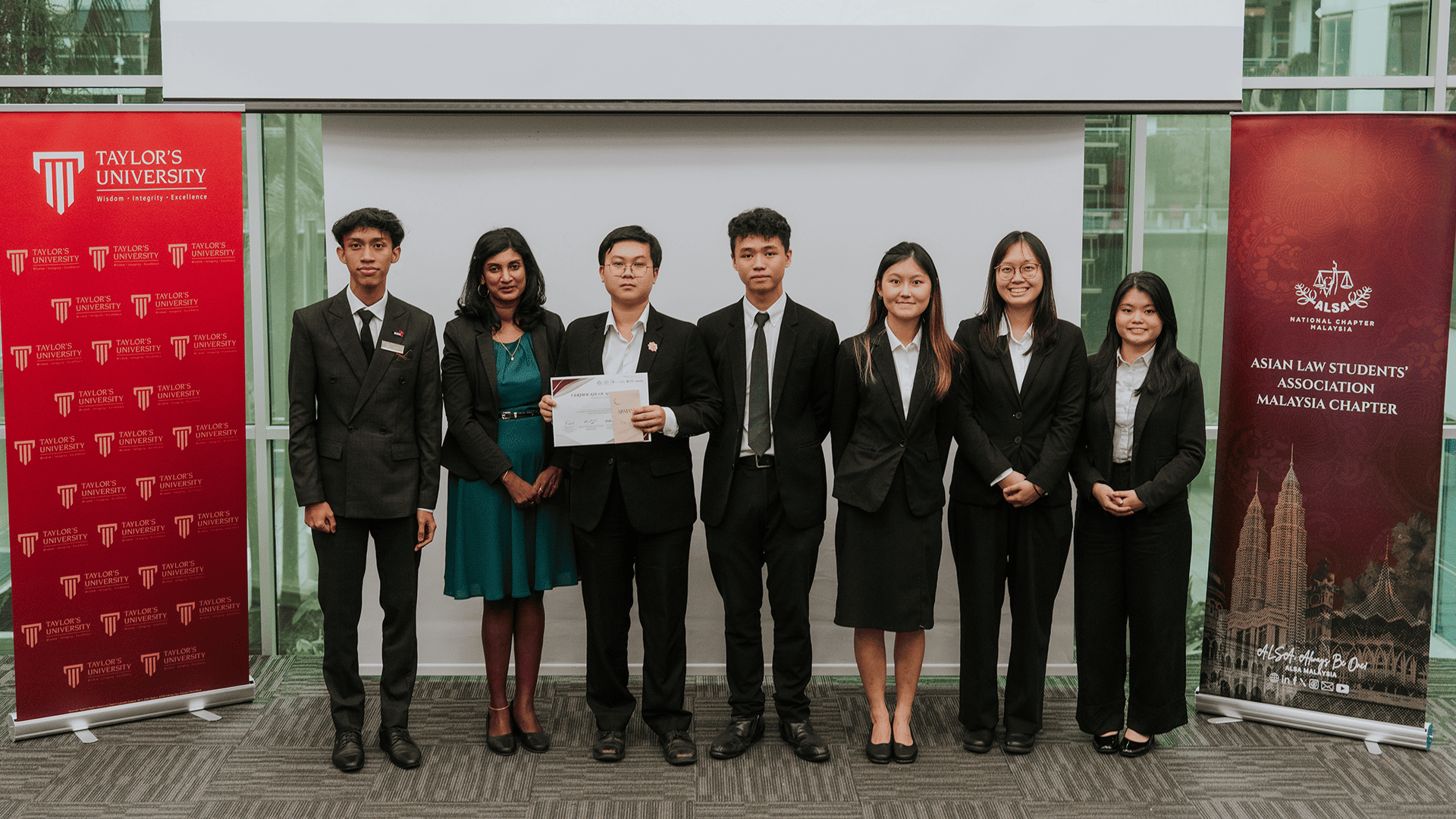 Group photo for students