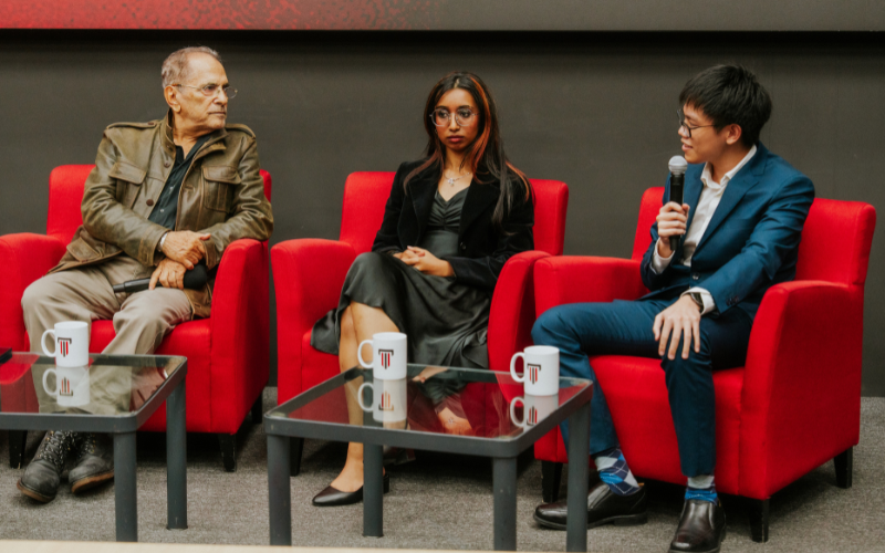 Lee Kar Chun asking President José Ramos-Horta a question