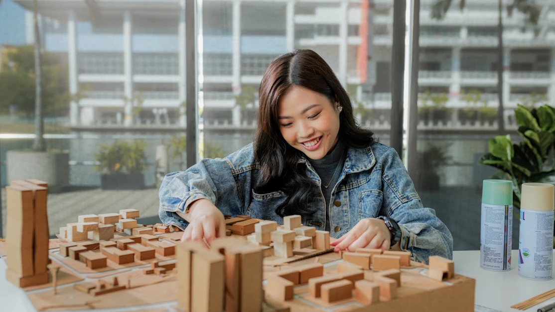 Taylor's architecture student working on the project