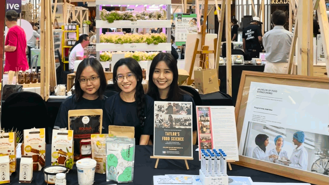 Student volunteer at Future Food-AgTech Festival 2023