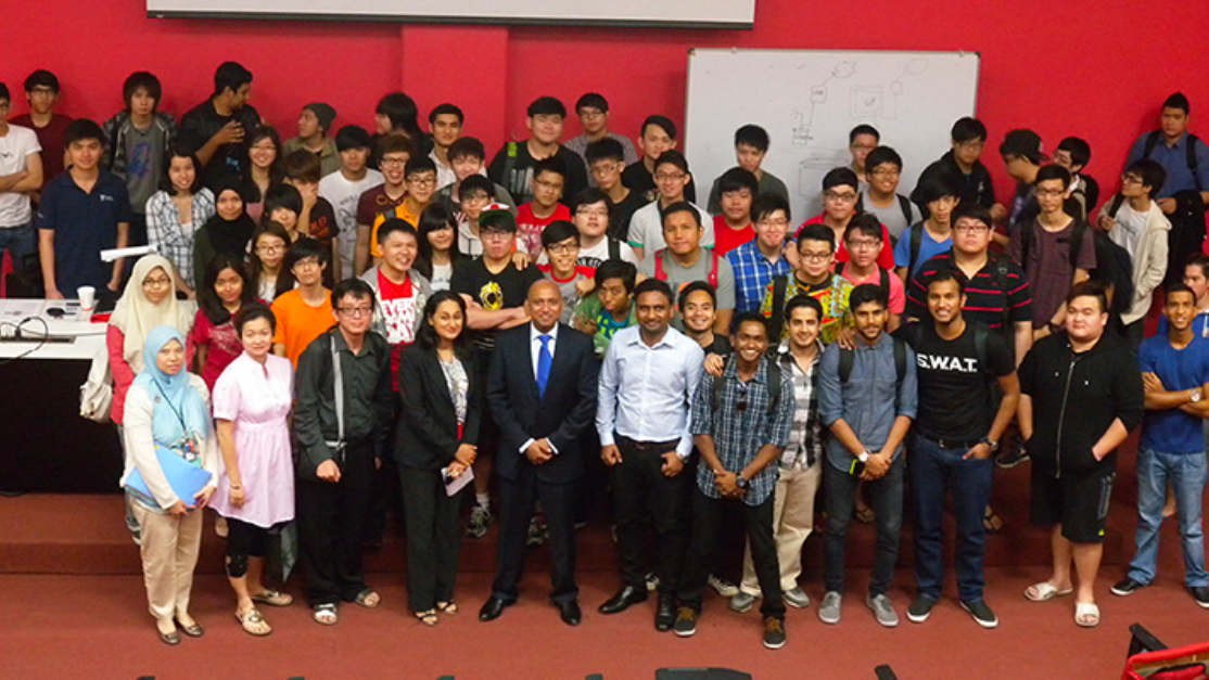 Group of Taylor's School of Computer Science' students participating in expert forum
