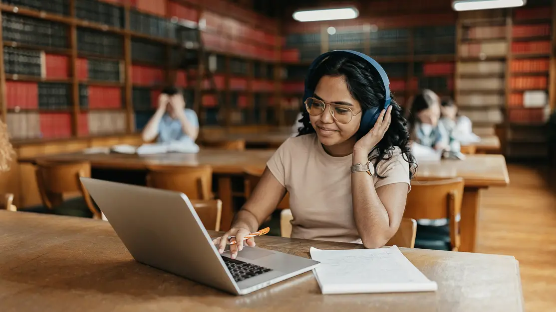 Taylor's engineering student revising in the library