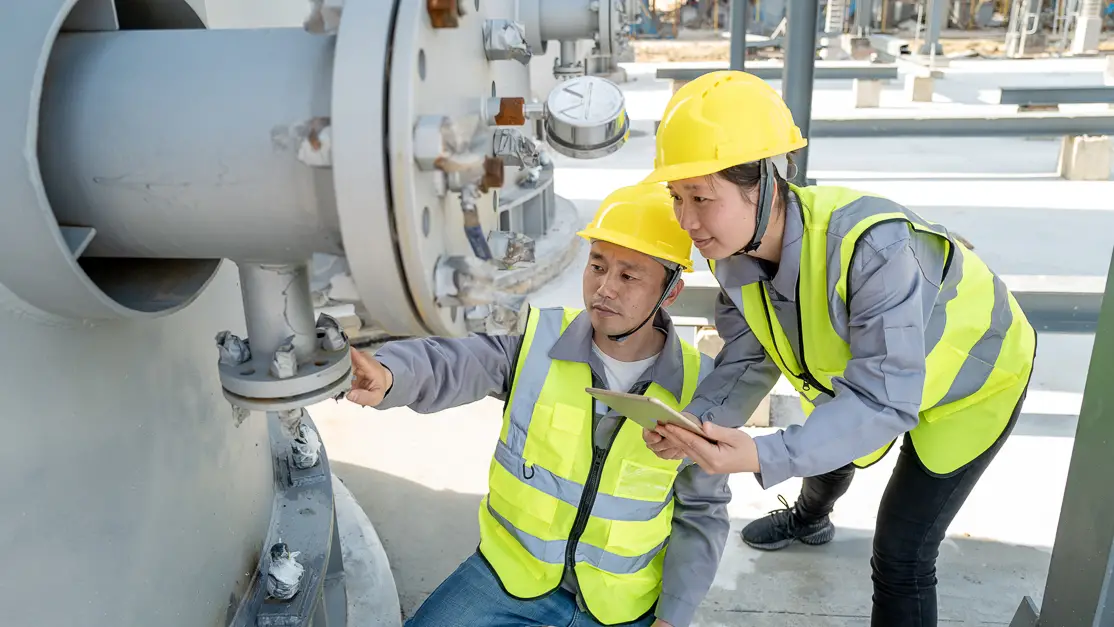 Taylor's engineering student having internship