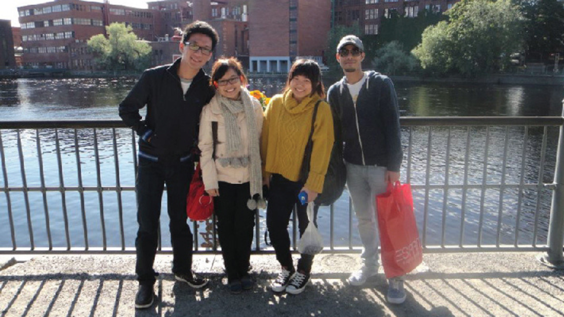 Taylor’s students exploring the town for the first time in Tampere, Finland