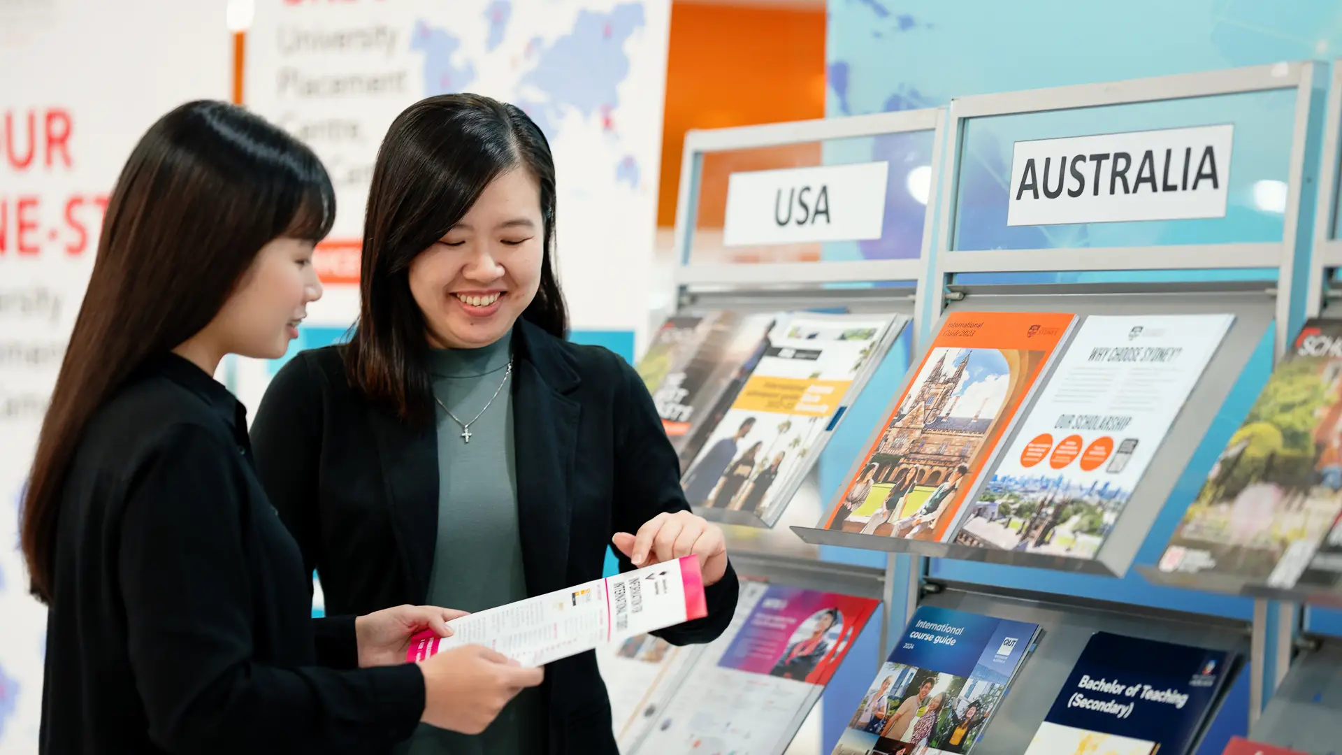 Taylor's law lecturer provide few alternatives of overseas tranfer option to the student
