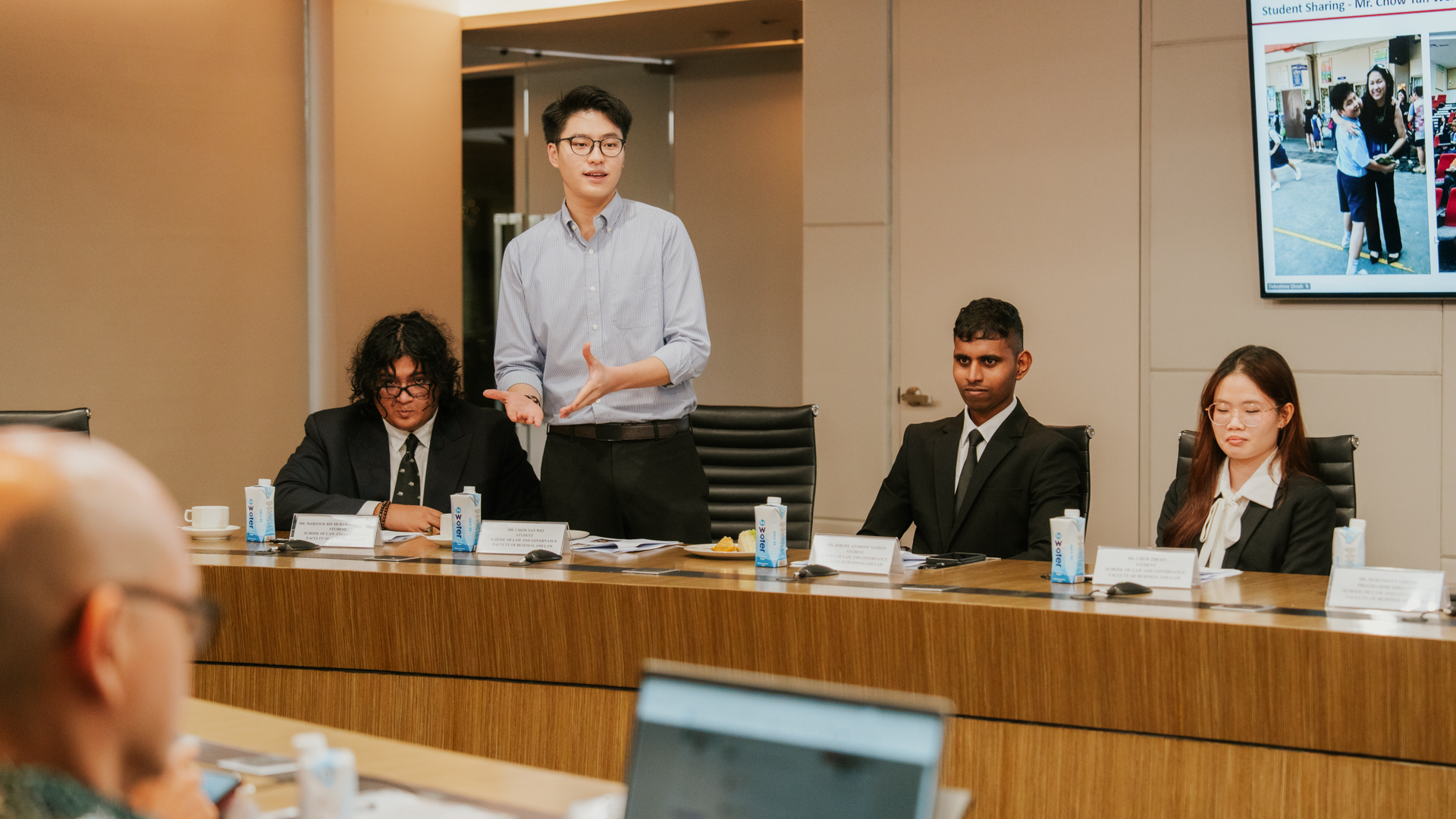 Taylor’s PPE students presenting and debating during a seminar session