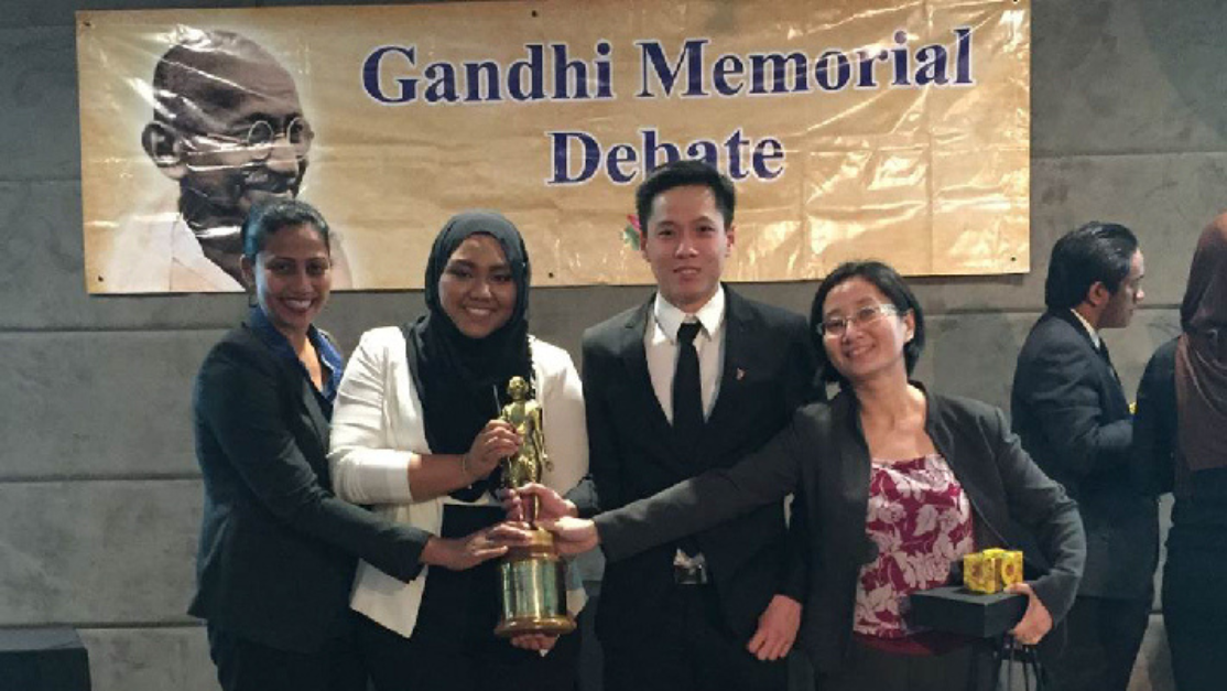 picture of the champions of the gandhi memorial debate