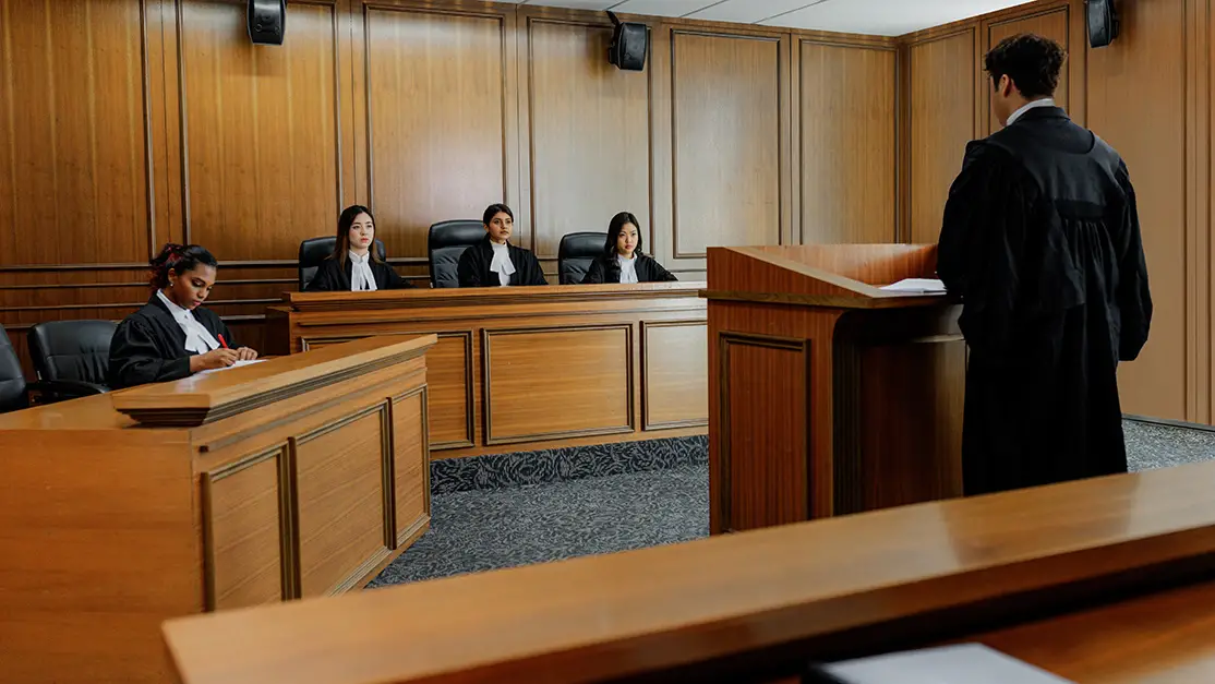 Student practice in the moot court