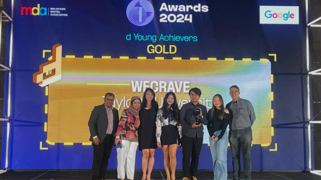 winners of the malaysian digital association young achievers challenge
