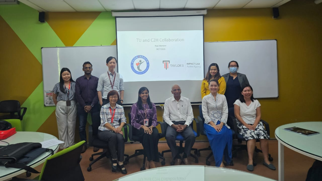 Click2Health Staff with Taylor's Pharmacy Lecturers